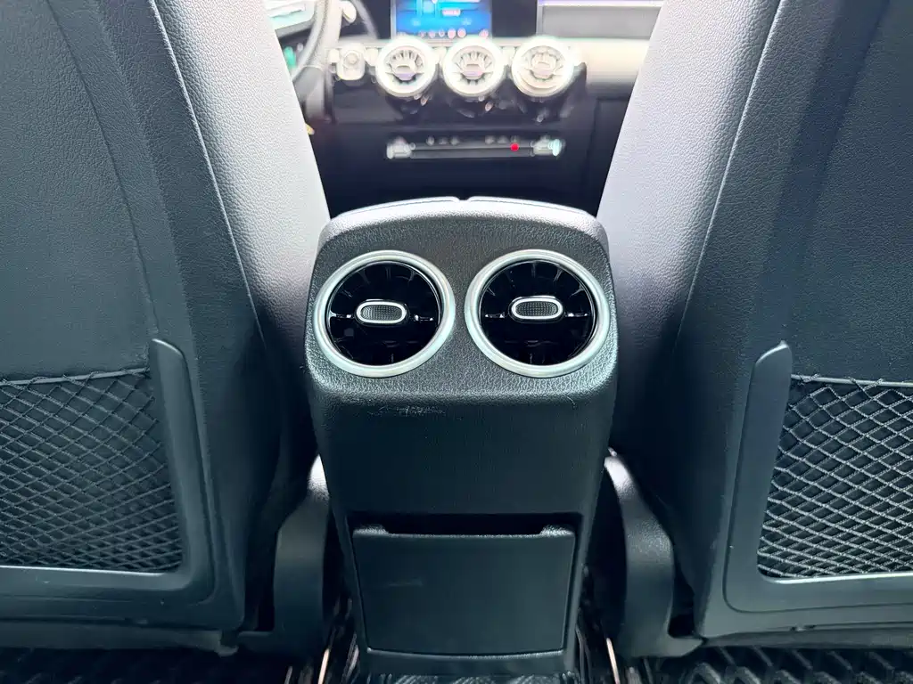 Mercedes-Benz A-Class 2019 A 180 L Sports Sedan купить на сайте DeffCars