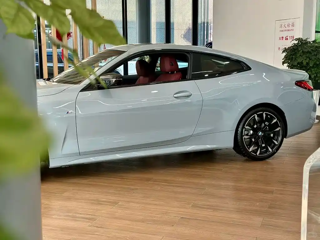 BMW 4 Series 2026款 430i M运动曜夜套装 купить на сайте DeffCars