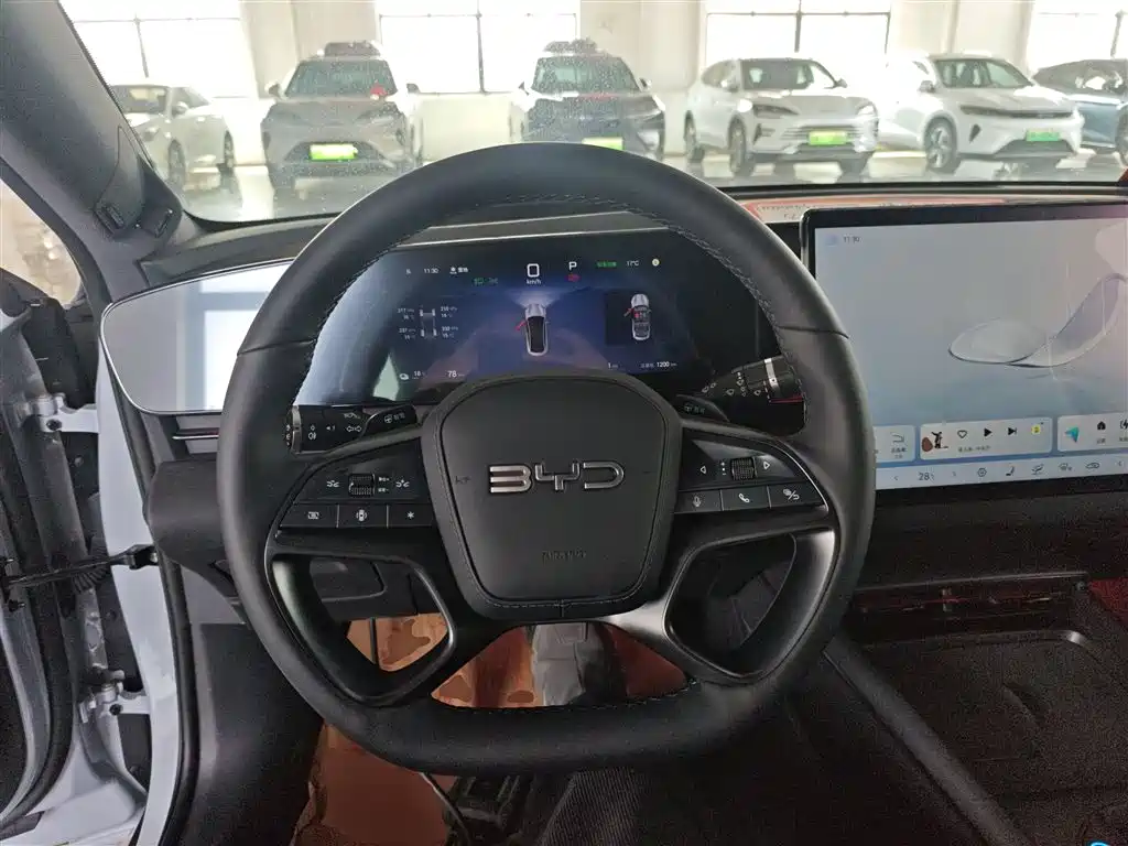 Seal 2025 650 Smart Driving Edition купить на сайте DeffCars