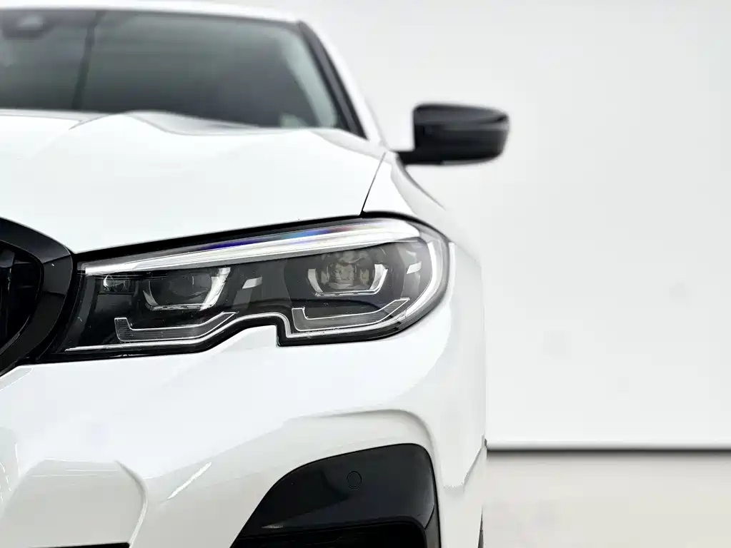 BMW 3 Series 2020 325i M Sports Night Package купить на сайте DeffCars