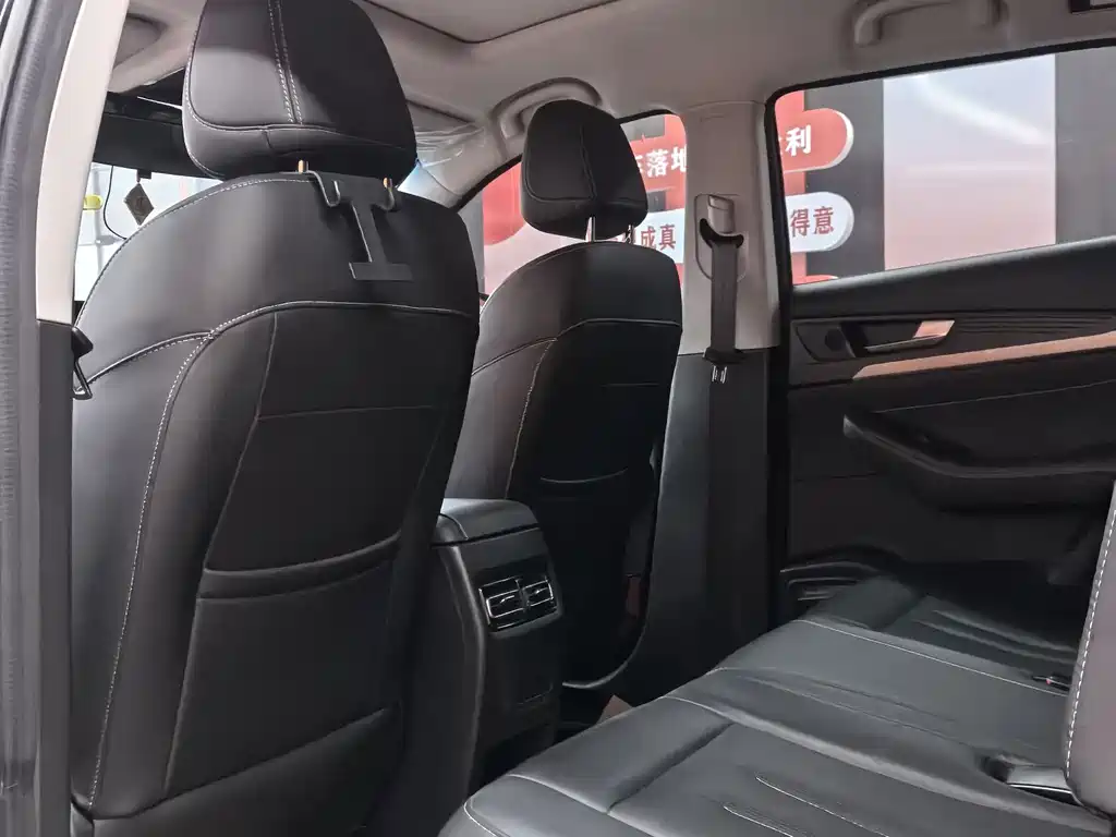 Jietu X70 2024 model 1.5T DCT Honor PRO 7 seats купить на сайте DeffCars
