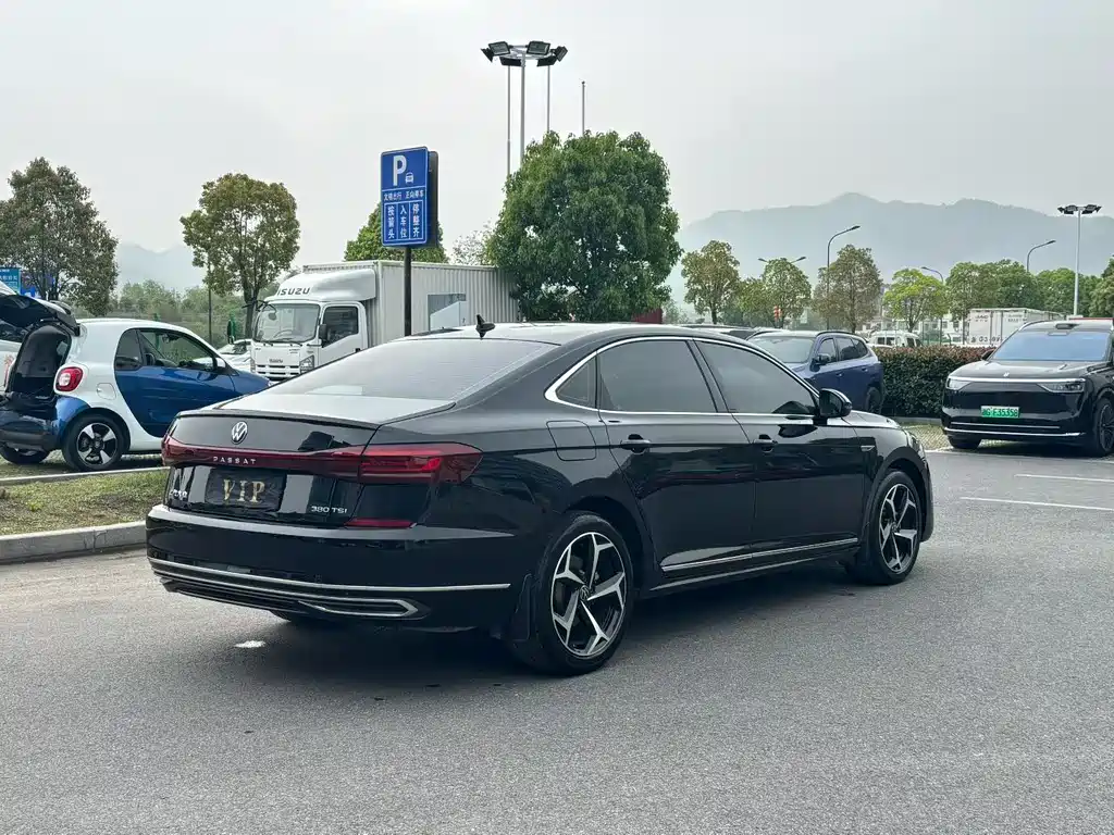Passat 2024 380TSI Star Elite Edition купить на сайте DeffCars