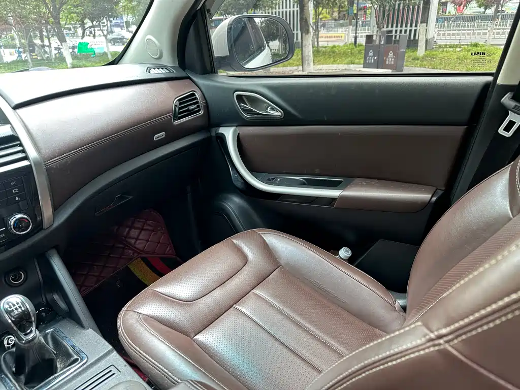 Bisu T5 2017 1.5T manual luxury model купить на сайте DeffCars