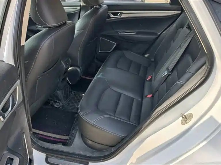 Emgrand GL 2017 1.8L manual elite type купить на сайте DeffCars