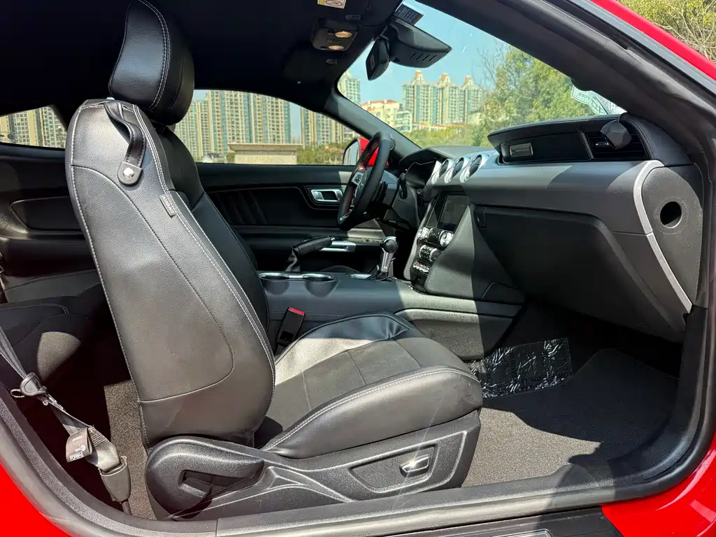Mustang 2019 2.3L EcoBoost купить на сайте DeffCars