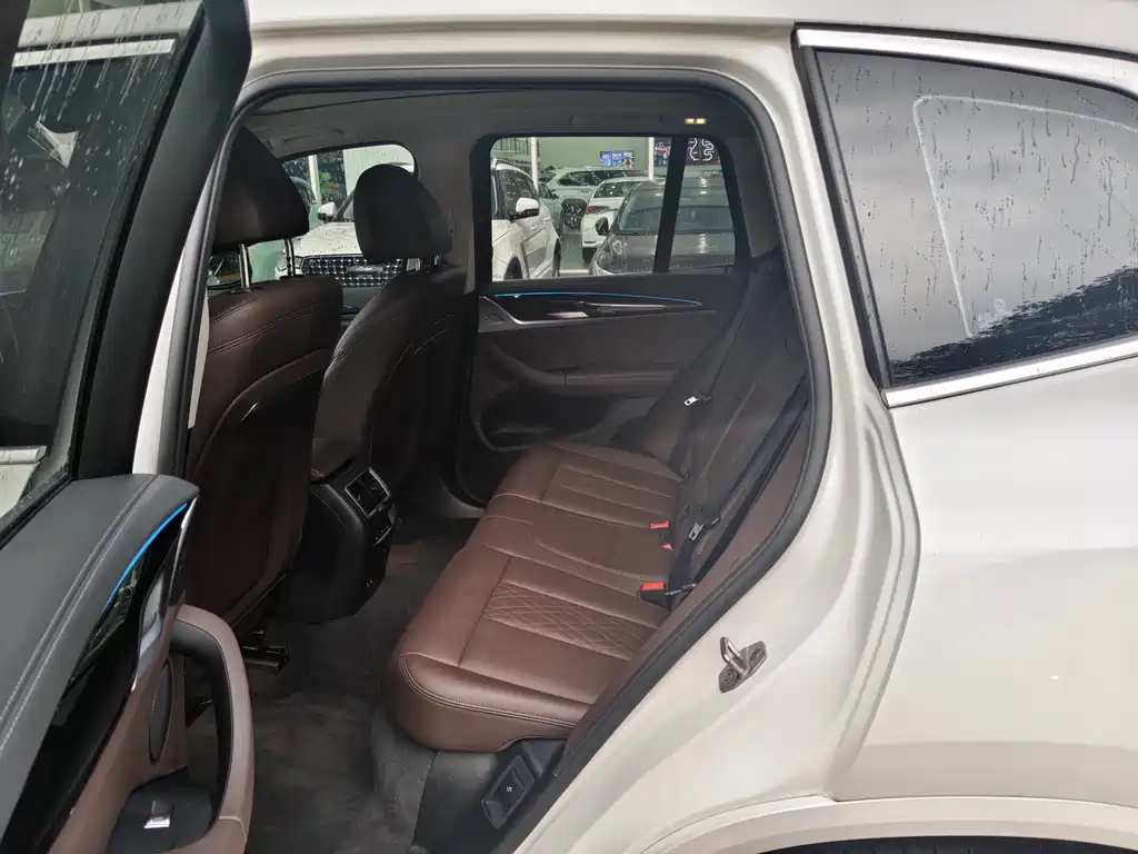 BMW iX3 2024 leading model купить на сайте DeffCars