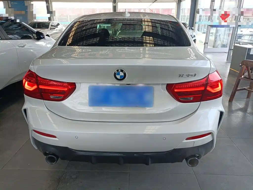 BMW 1 Series 2022 125i M Sports Night Edition купить на сайте DeffCars