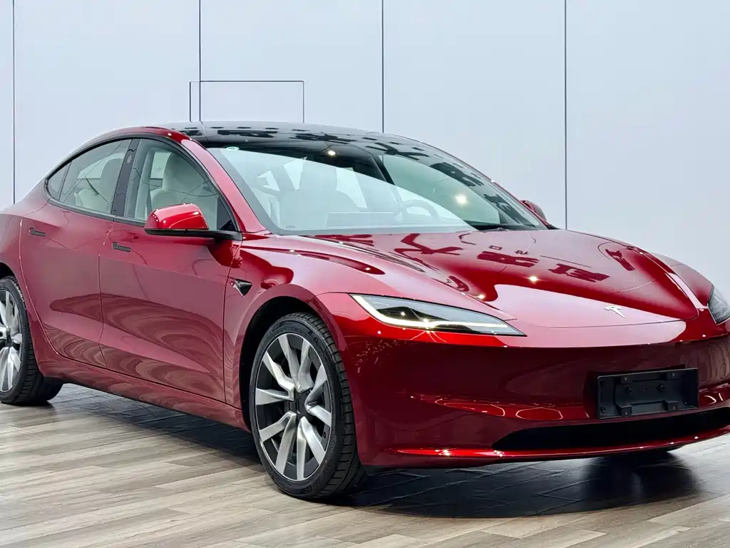 Model 3 2023 rear-wheel drive version купить на сайте DeffCars