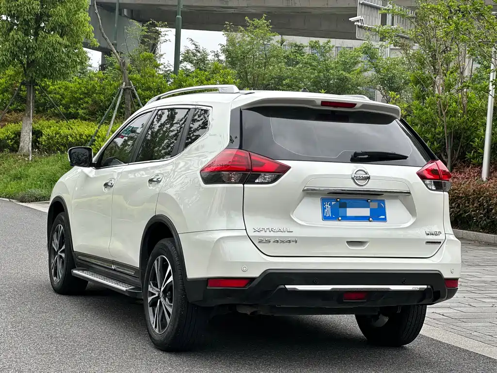 X-Trail 2019 2.5L CVT Intelligent Luxury Edition 4WD купить на сайте DeffCars