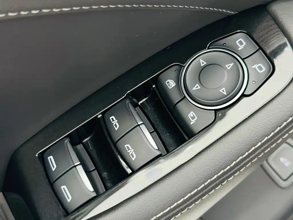 Cadillac CT5 2021 28T luxury model купить на сайте DeffCars