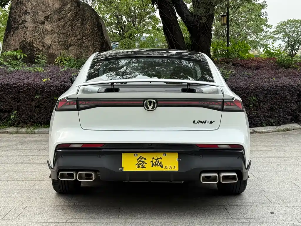 Changan UNI-V 2024 1.5T noble sports model купить на сайте DeffCars