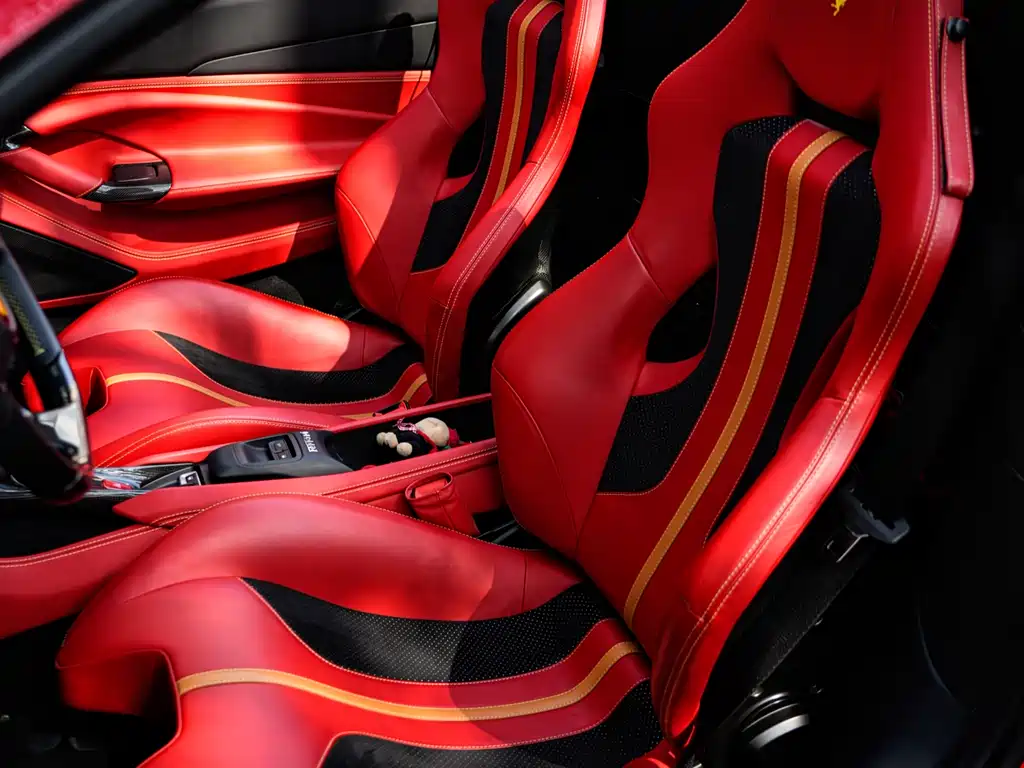 Ferrari F8 2020 Spider 3.9T V8 купить на сайте DeffCars
