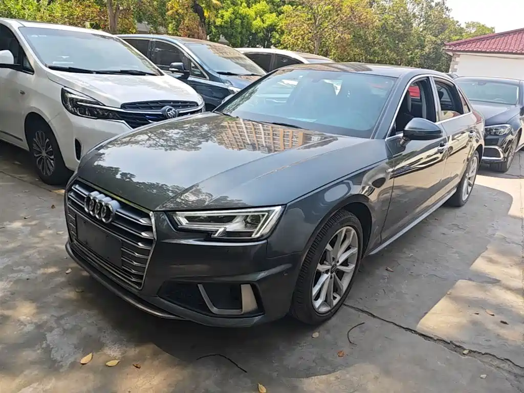 Audi A4L 2019 40 TFSI Fashion Type National VI купить на сайте DeffCars