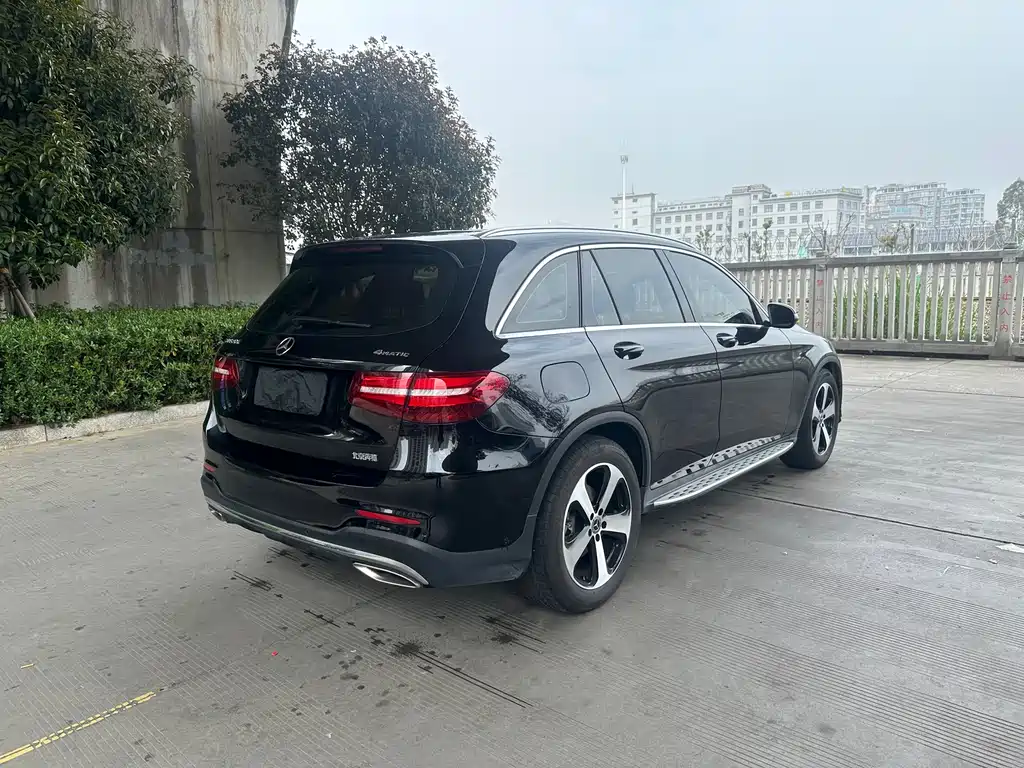 Mercedes-Benz GLC 2018 GLC 260 4MATIC luxury model купить на сайте DeffCars