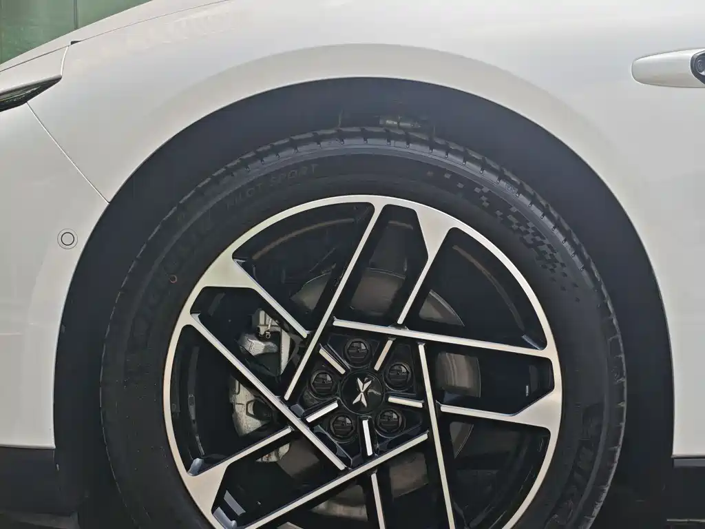 Xpeng P7+ 2024 Long Battery Life Max купить на сайте DeffCars