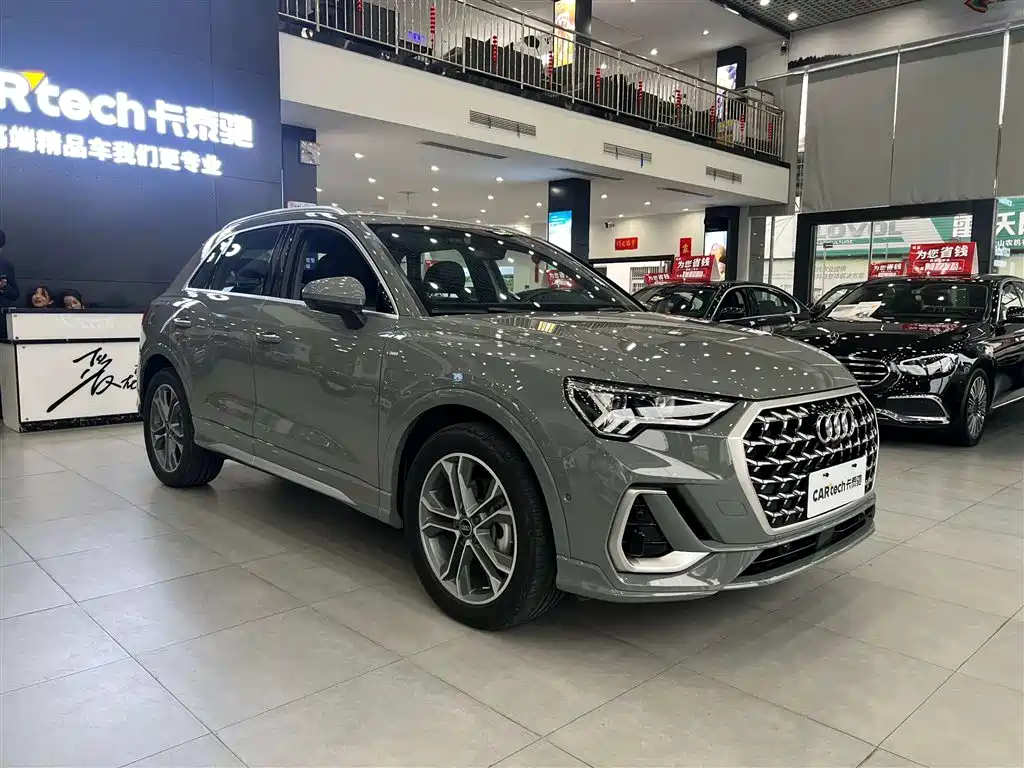 Audi Q3 2024 40 TFSI Fashionable and Dynamic купить на сайте DeffCars