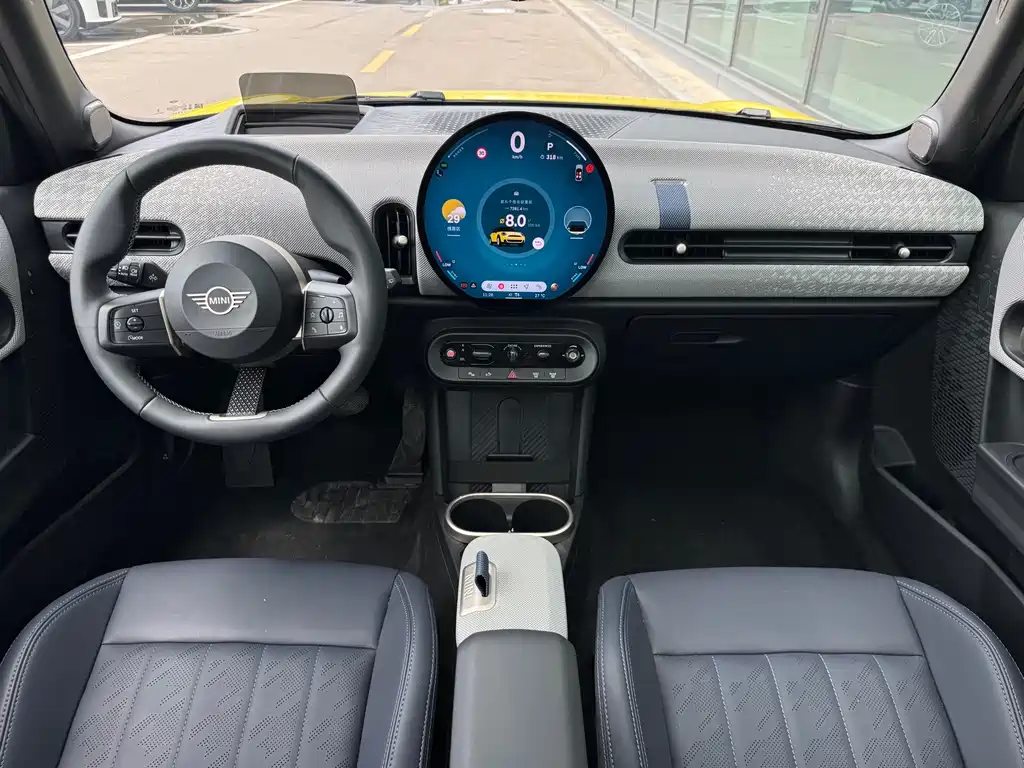 Mini 2025 2.0T Cooper S Artist Five Door Edition купить на сайте DeffCars
