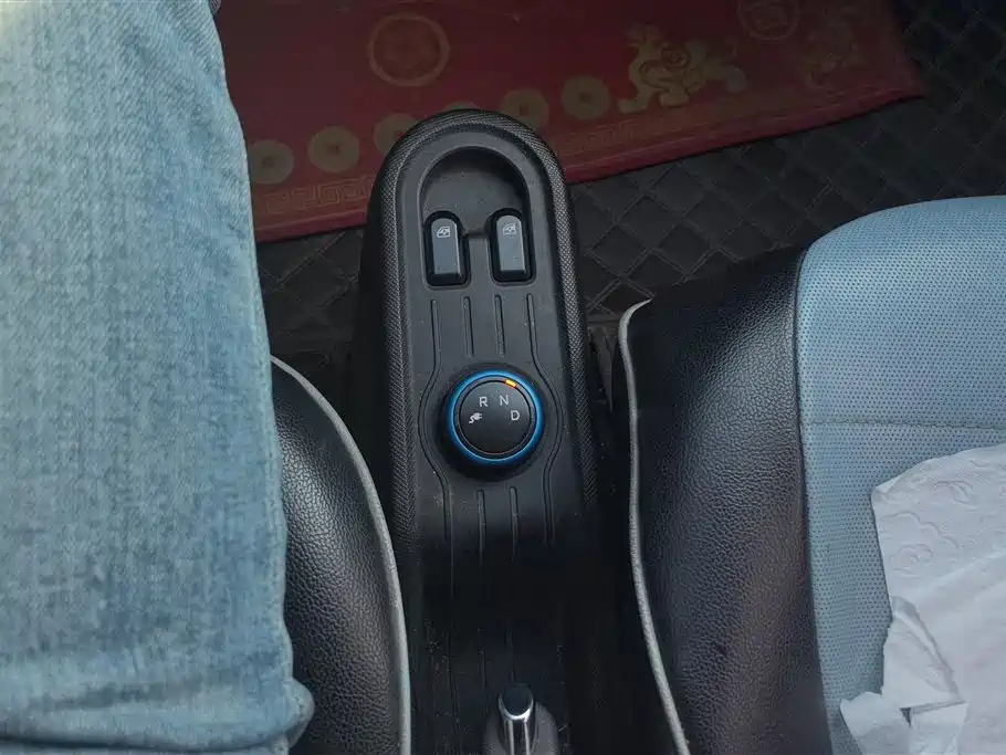 Hongguang MINIEV 2020 Free Model Lithium Iron Phosphate купить на сайте DeffCars