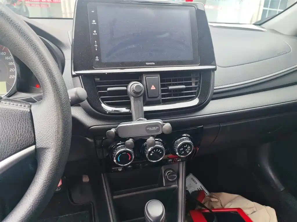 Vios FS 2021 1.5L CVT Fenchi Edition купить на сайте DeffCars