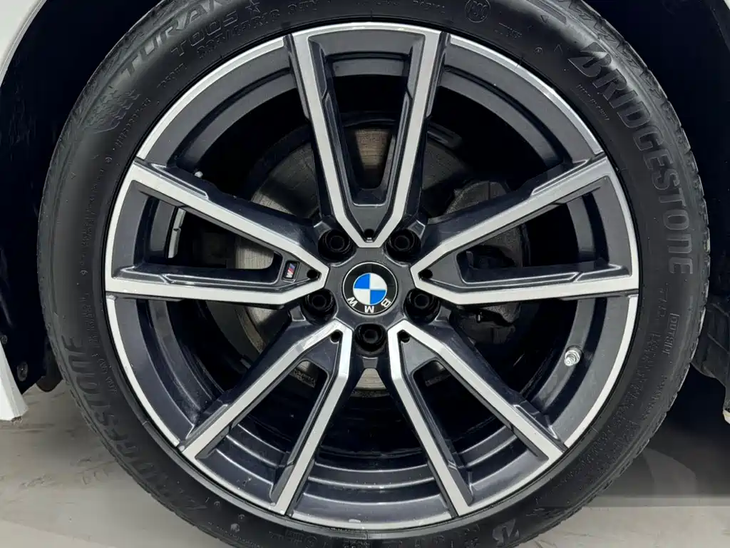 BMW 3 Series 2023 320Li M Sports Package купить на сайте DeffCars