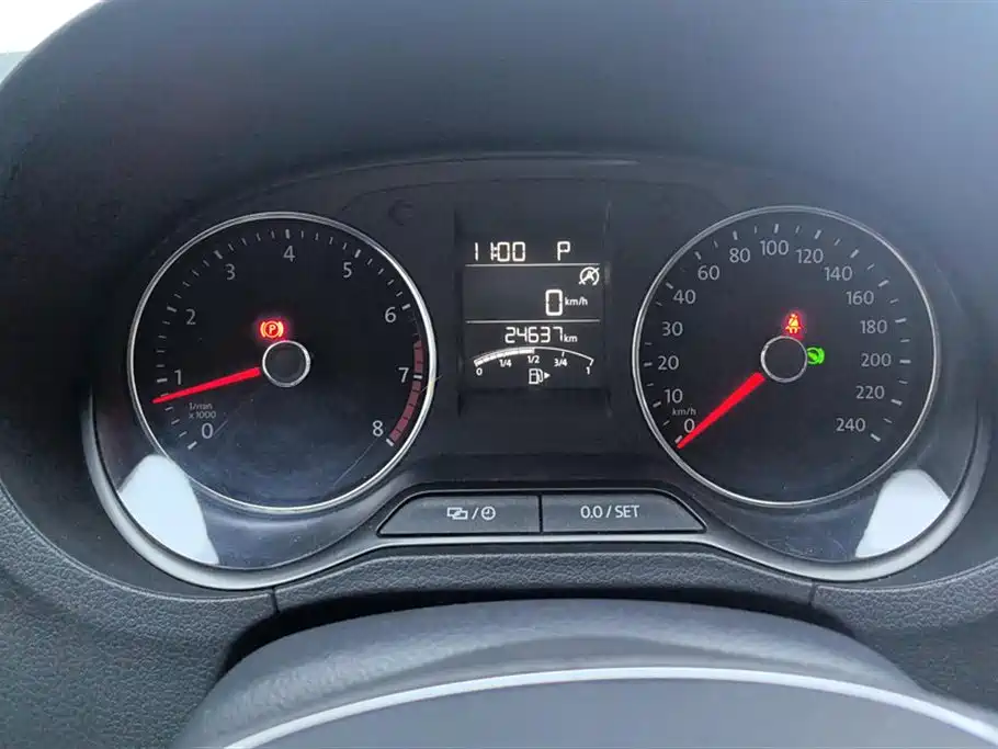 Polo 2018 1.5L automatic safety model купить на сайте DeffCars