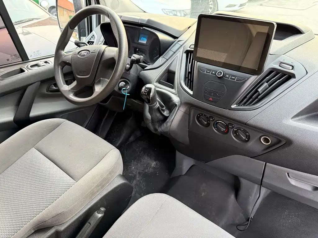 Transit 2017 2.0T diesel multi-functional commercial vehicle center axle top national V купить на сайте DeffCars