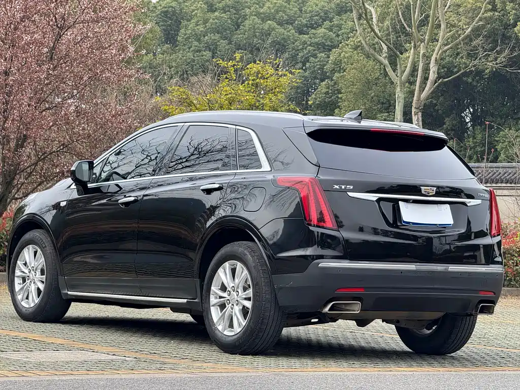 Cadillac XT5 2020 28T Technology купить на сайте DeffCars