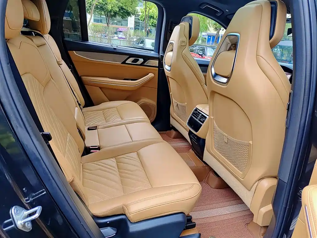 Lynk & Co 09 2024 2.0T four-wheel drive global version, seven seats купить на сайте DeffCars