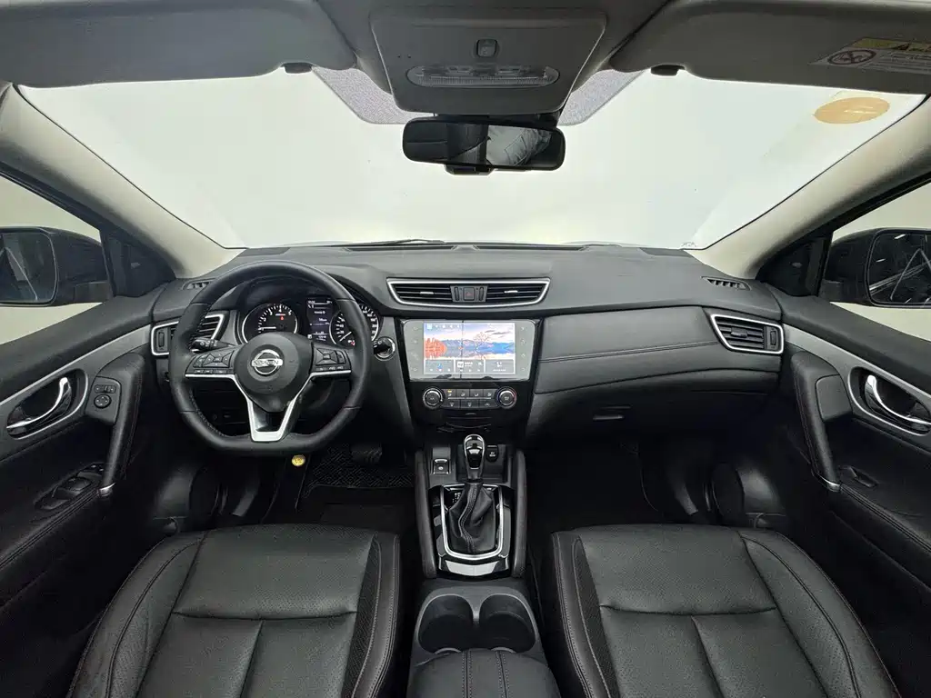 Qashqai 2019 2.0L CVT Deluxe Edition купить на сайте DeffCars