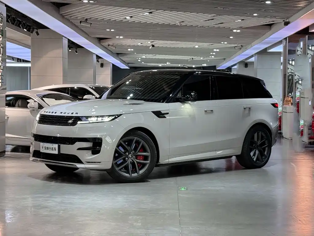 Range Rover Sport 2023 400PS Dynamic SE купить на сайте DeffCars