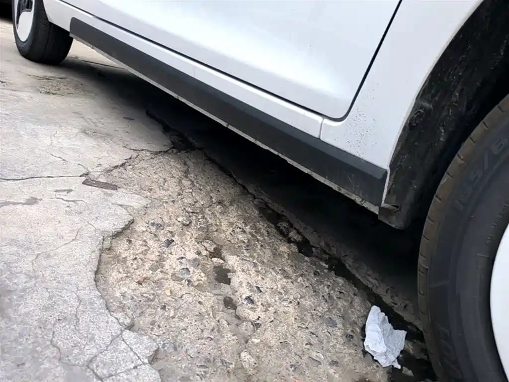 Yizhi EV2 2026 PLUS+ comfort model купить на сайте DeffCars