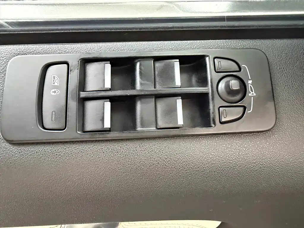 Discovery Sport 2021 249PS R-Dynamic SE Performance Technology Edition 5-seater купить на сайте DeffCars