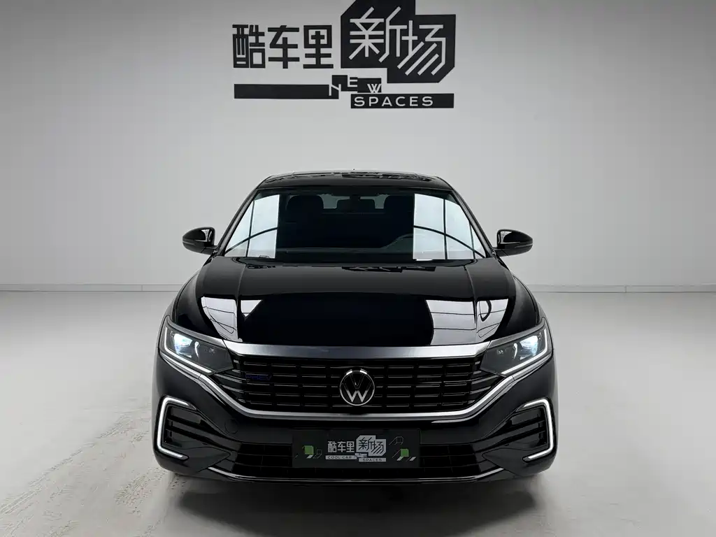 Passat Plug-in Hybrid 2022 430PHEV Hybrid Business Edition купить на сайте DeffCars