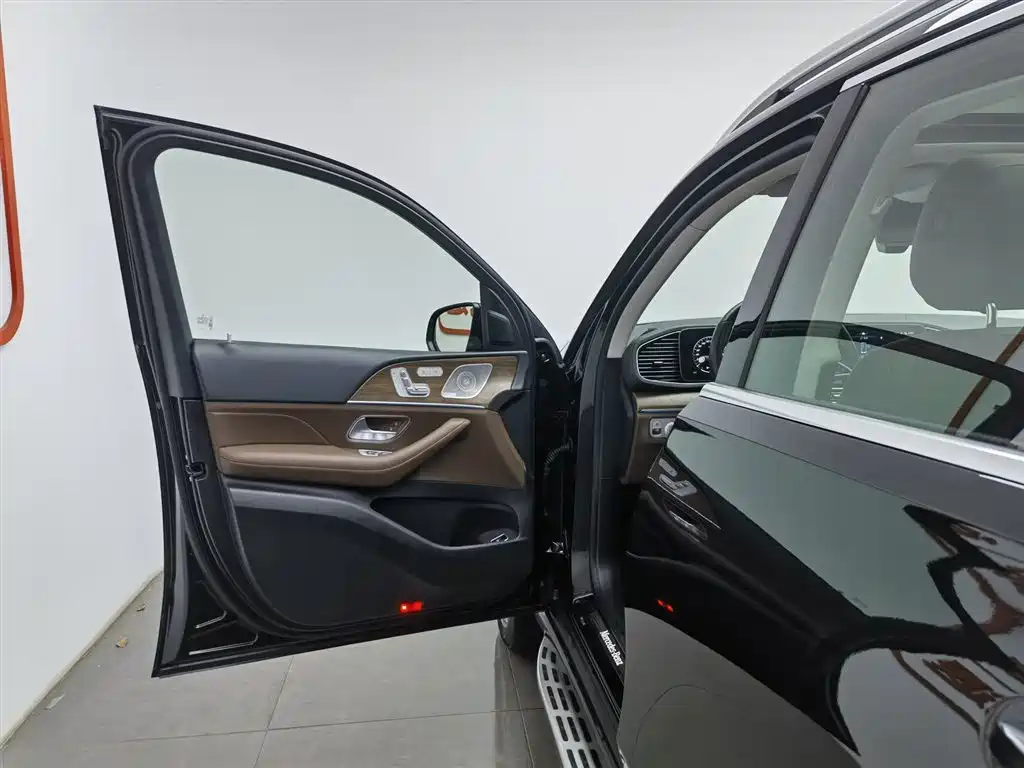 Mercedes-Benz GLE 2024 GLE 450 4MATIC Fashion Model купить на сайте DeffCars