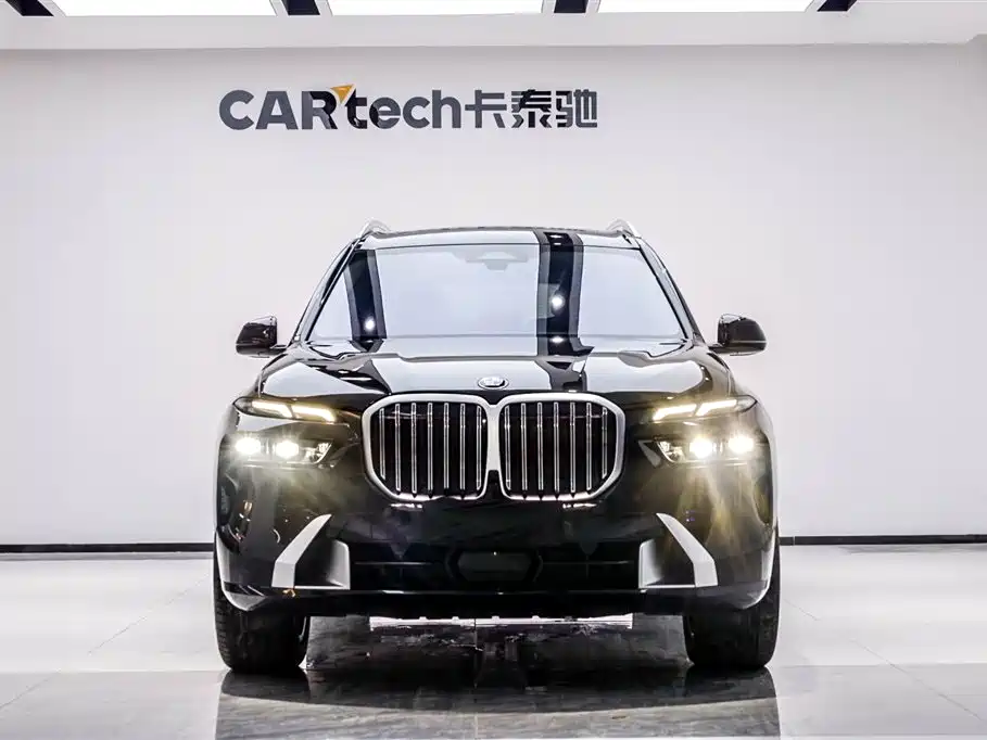 BMW X7 2023 xDrive40i Leading Luxury Package купить на сайте DeffCars
