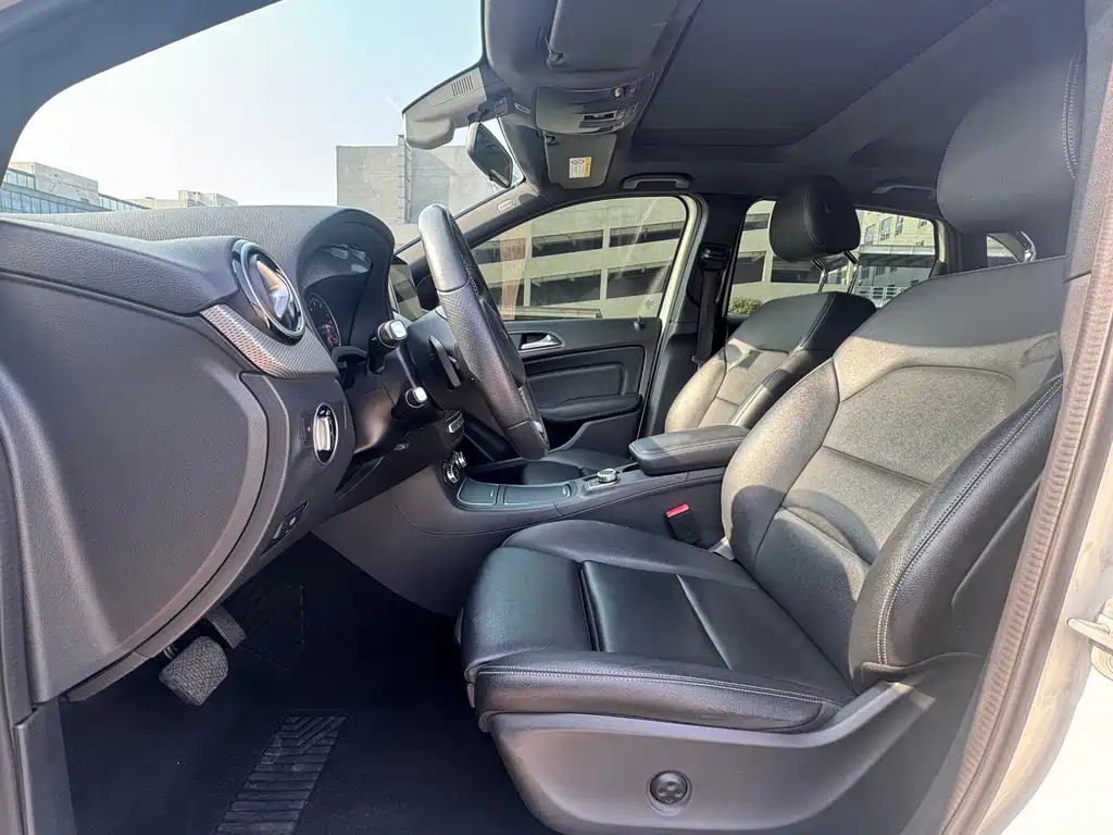 Mercedes-Benz B-Class 2017 B 200 Fashion Model купить на сайте DeffCars