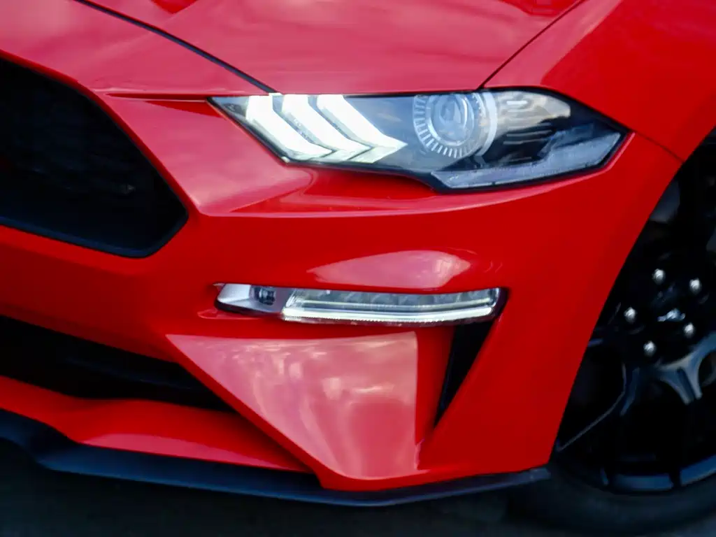 Mustang 2021 2.3T EcoBoost купить на сайте DeffCars