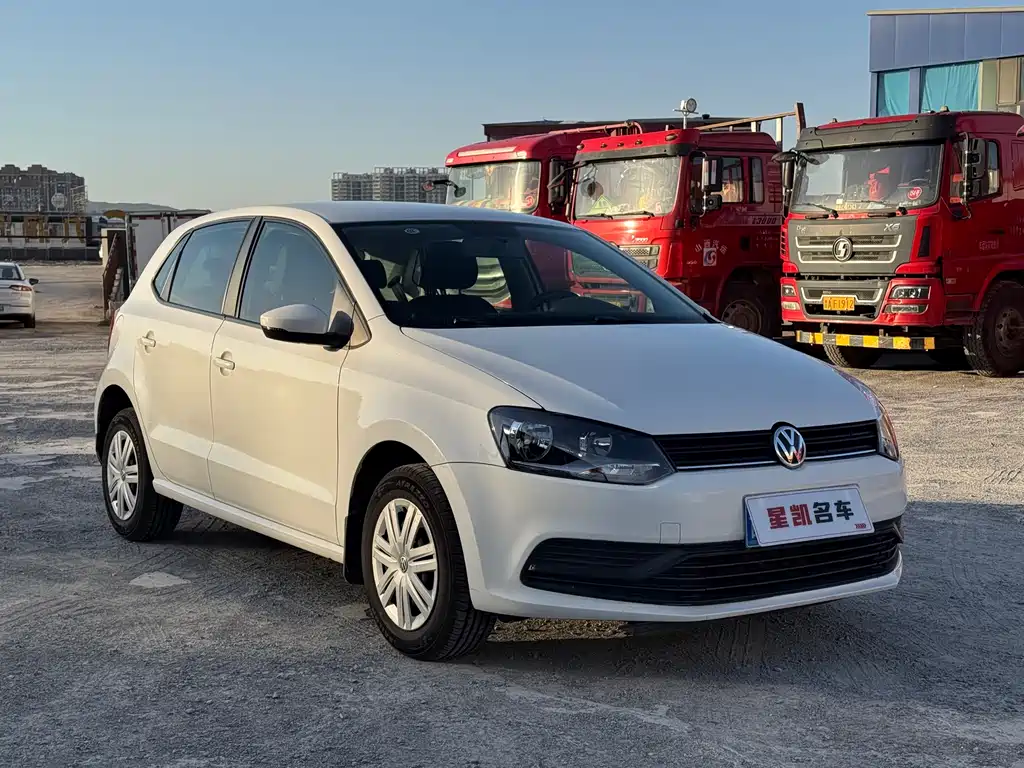 Polo 2016 1.4L manual fashion model купить на сайте DeffCars