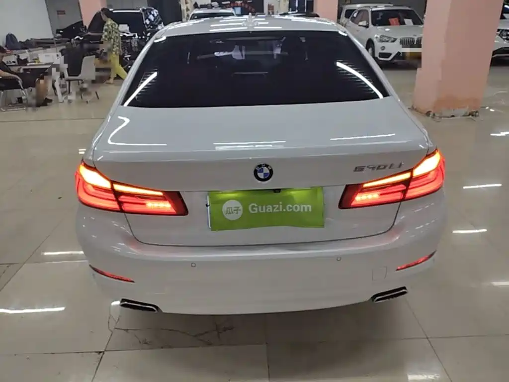 BMW 5 Series 2018 528Li Special Edition launched купить на сайте DeffCars
