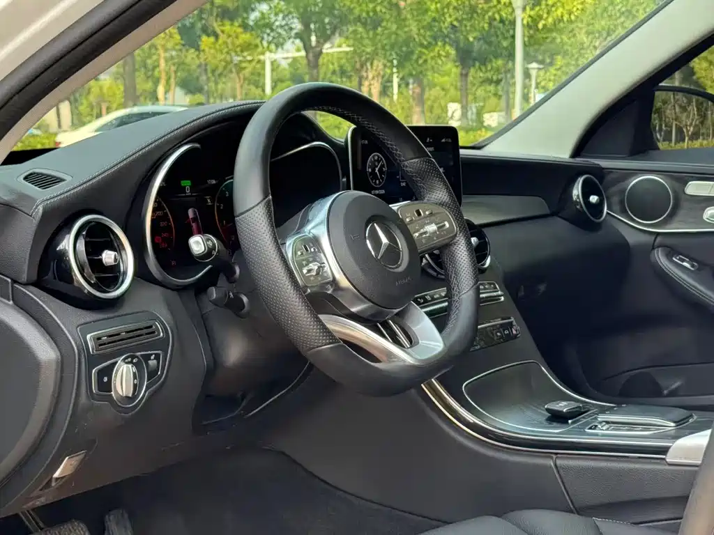 Mercedes-Benz C-Class 2021 C 260 L Sports Star Collection Edition купить на сайте DeffCars