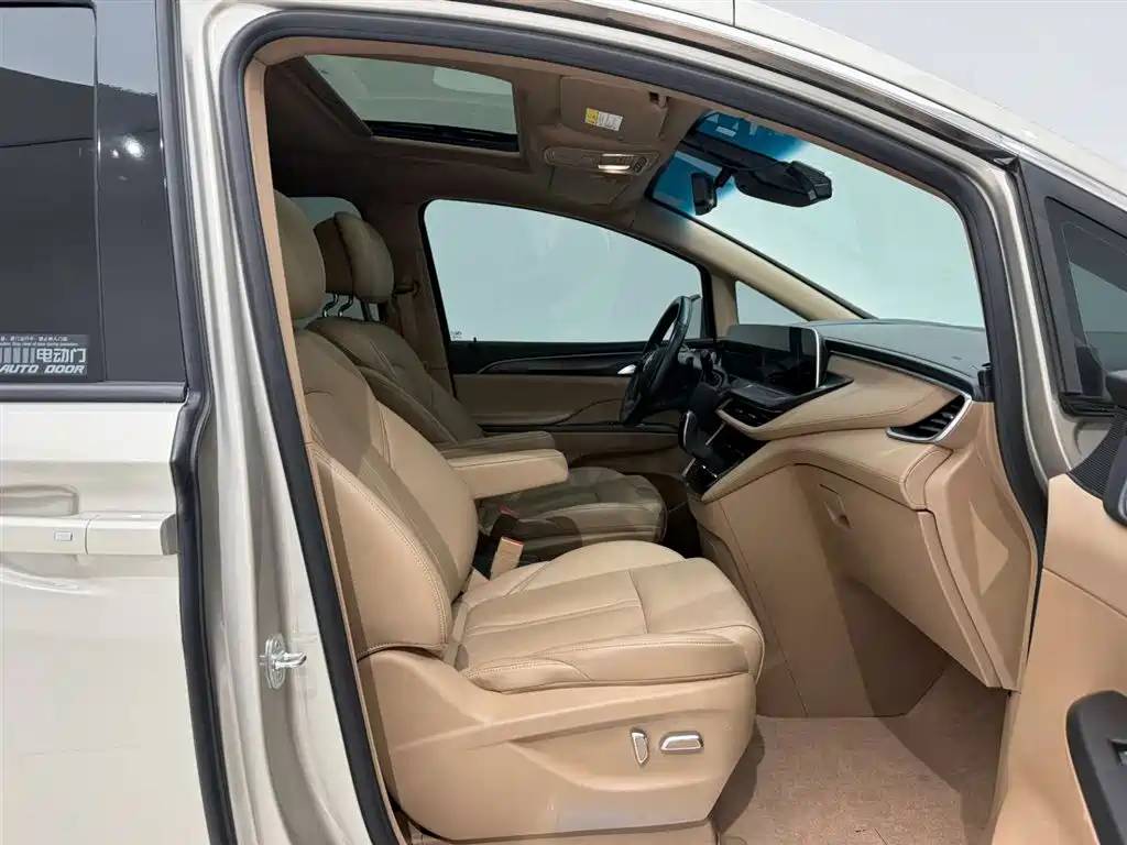 Buick GL8 2021 ES Lu Zun 653T Exclusive model купить на сайте DeffCars