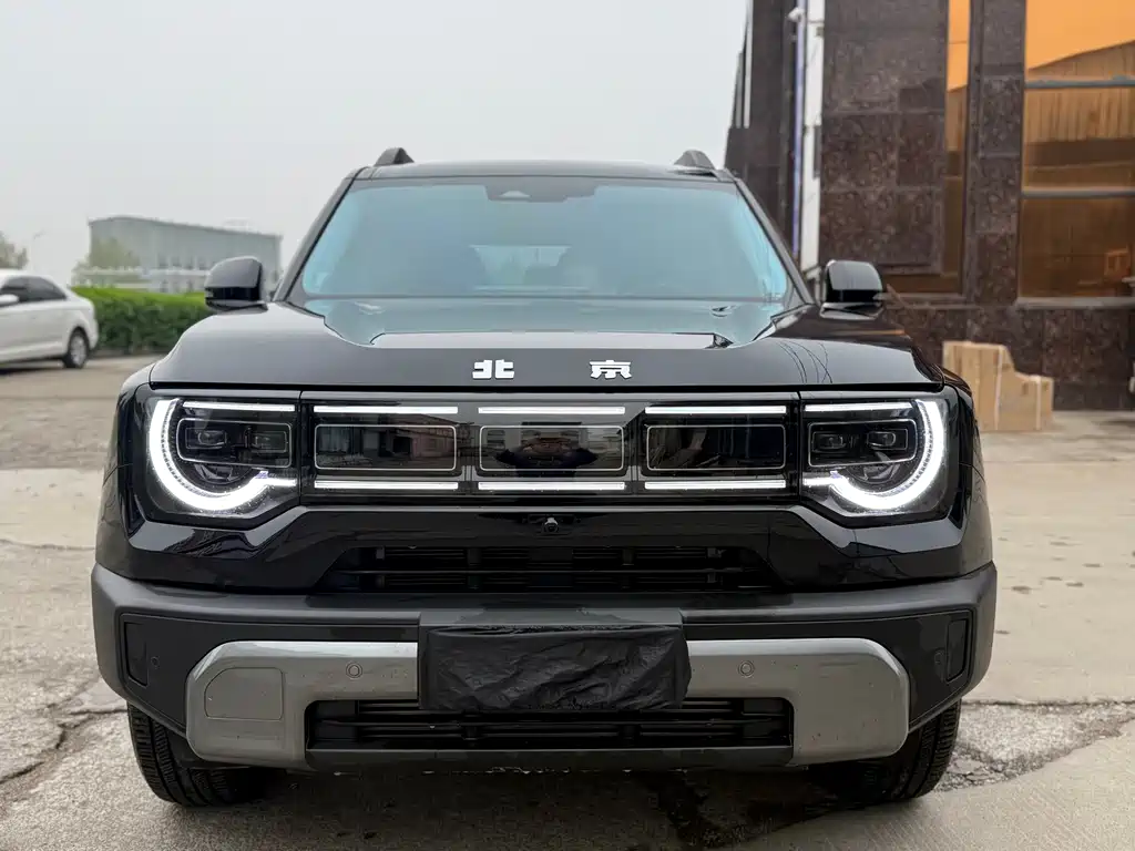 Beijing Off-Road BJ30 2026 Traveler 1.5T Hybrid Standard Edition купить на сайте DeffCars