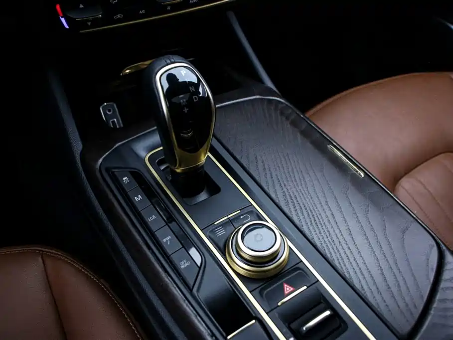Levante 2018 3.0T Classic Edition купить на сайте DeffCars