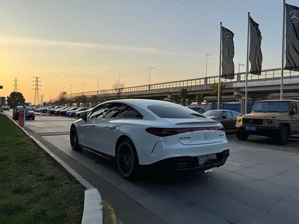 Mercedes-Benz EQS AMG 2022 AMG EQS 53 4MATIC+ купить на сайте DeffCars