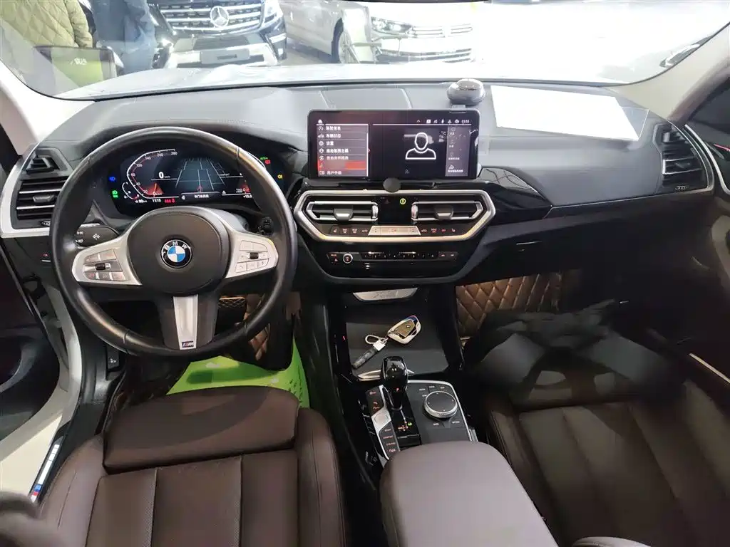 BMW X3 2022 facelift xDrive25i M sports package купить на сайте DeffCars