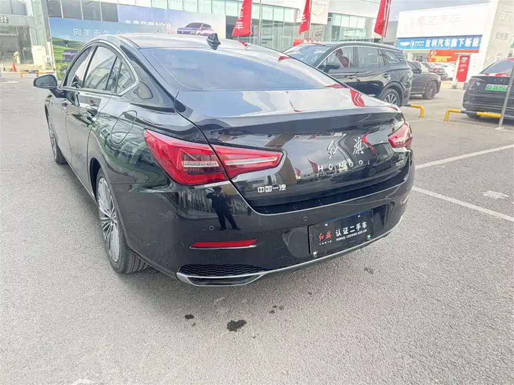 Hongqi H5 2022 classic model facelift 1.8T automatic smart connected flag rhyme version купить на сайте DeffCars