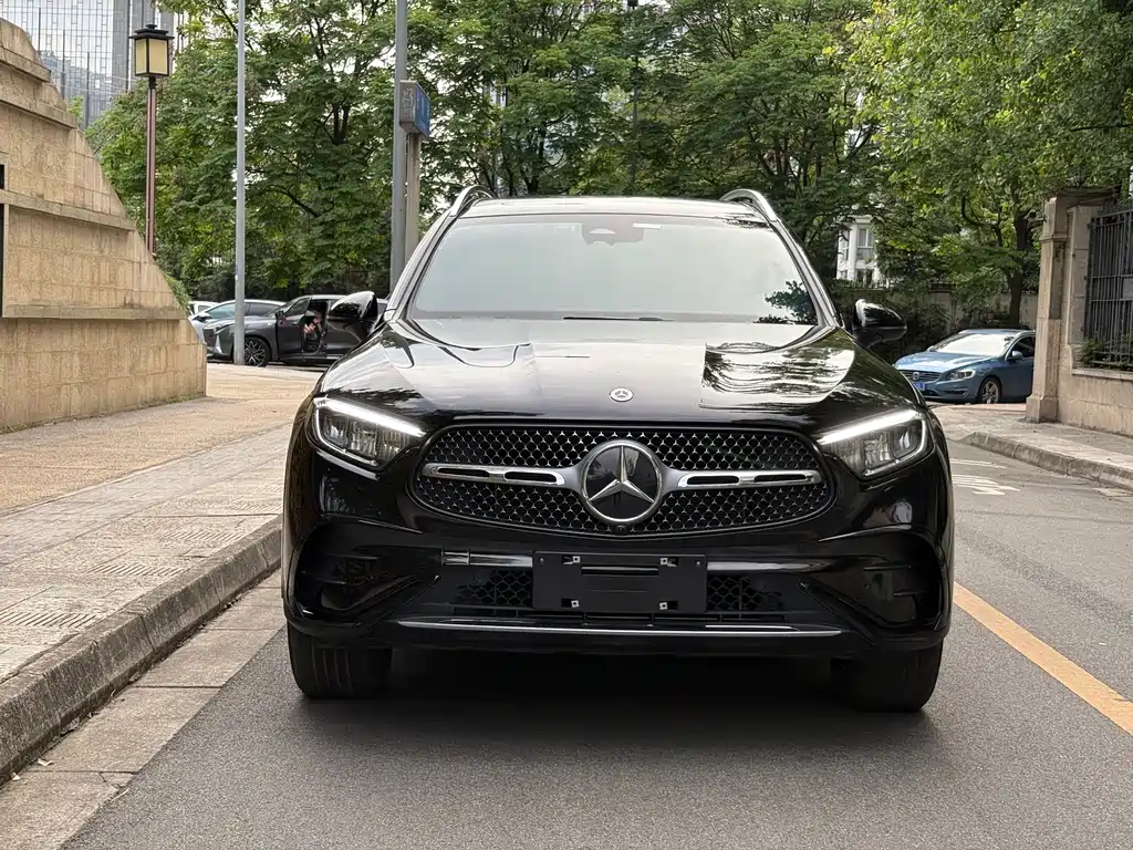 Mercedes-Benz GLC 2023 facelift GLC 260 L 4MATIC luxury model 7 seats купить на сайте DeffCars