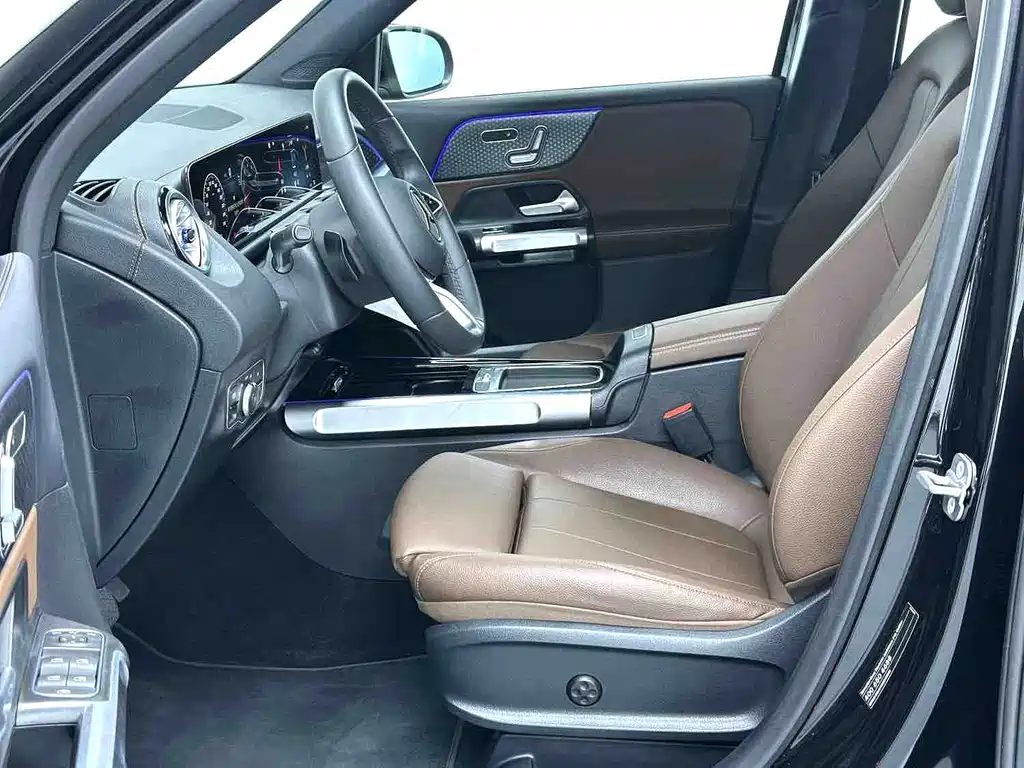 Mercedes-Benz GLB 2024 facelift GLB 220 fashion model купить на сайте DeffCars