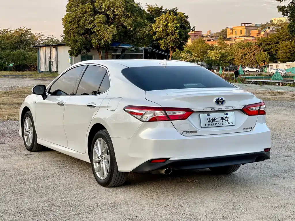 Camry 2021 Dual Engine 2.5HGVP Leading Edition купить на сайте DeffCars