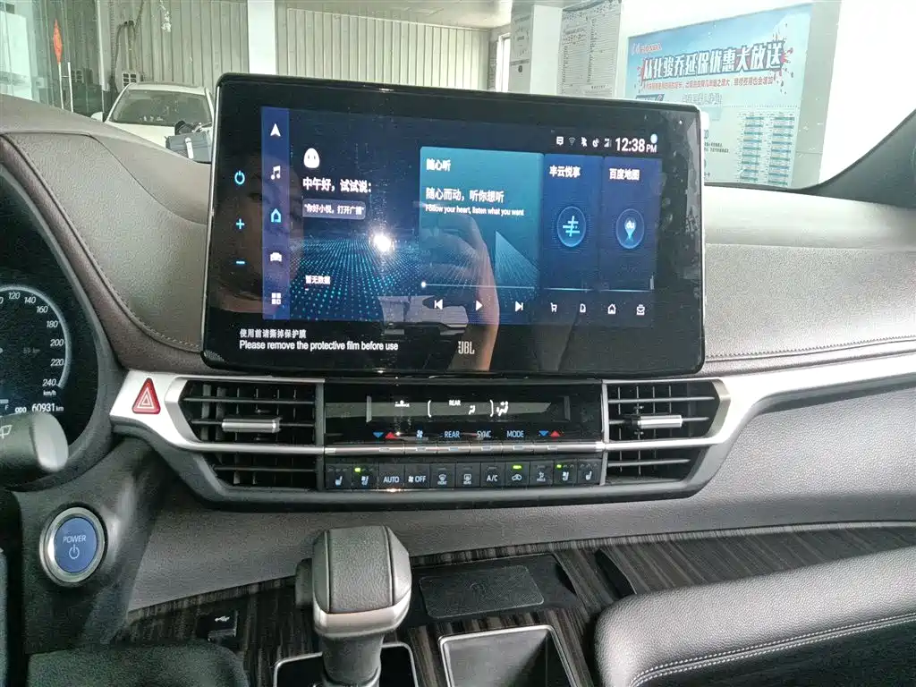 SIENNA 2021 2.5L Hybrid Platinum Edition купить на сайте DeffCars